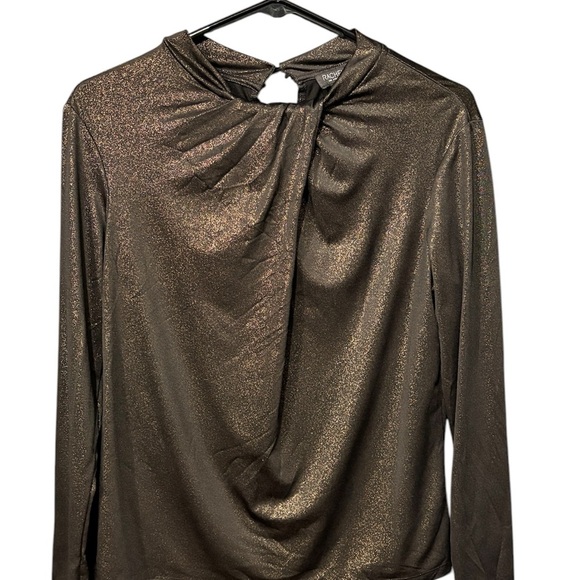 Rachel Zoe long sleeve/top blouse size:M
Color: Black/gold metallic - Picture 1 of 6